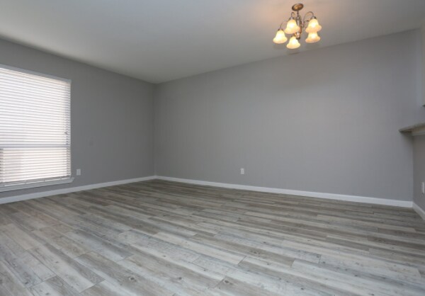 Building Photo - 311 Gladstell St