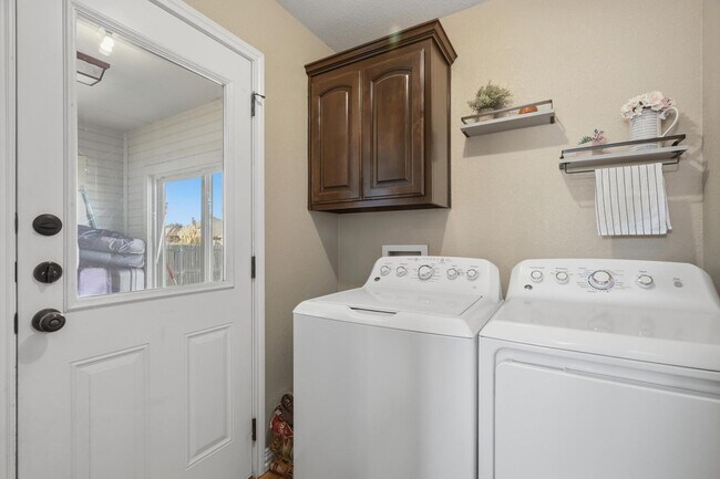 Building Photo - 282 Lollipop Trail