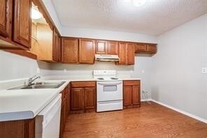 Building Photo - 3049 Olympia Dr