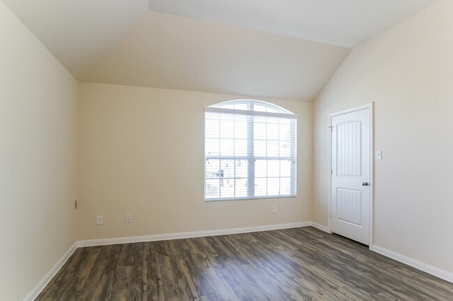 Building Photo - 11943 Munich Dr