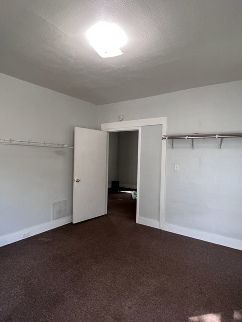 Building Photo - 500 N Institute Pl