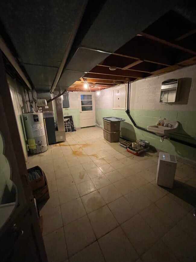 Building Photo - 20 Corriedale Rd