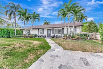 Building Photo - 7334 Overlook Dr