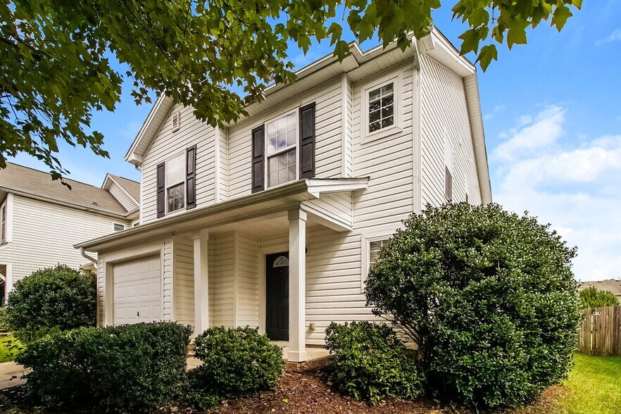 Building Photo - 1028 Kings Mountain Ln