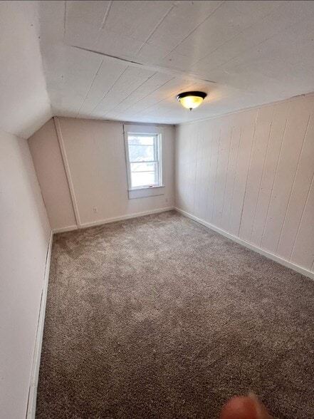 Building Photo - 23 Proctor St