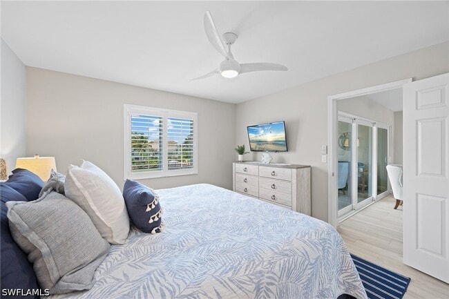 Building Photo - 10684 Gulf Shore Dr