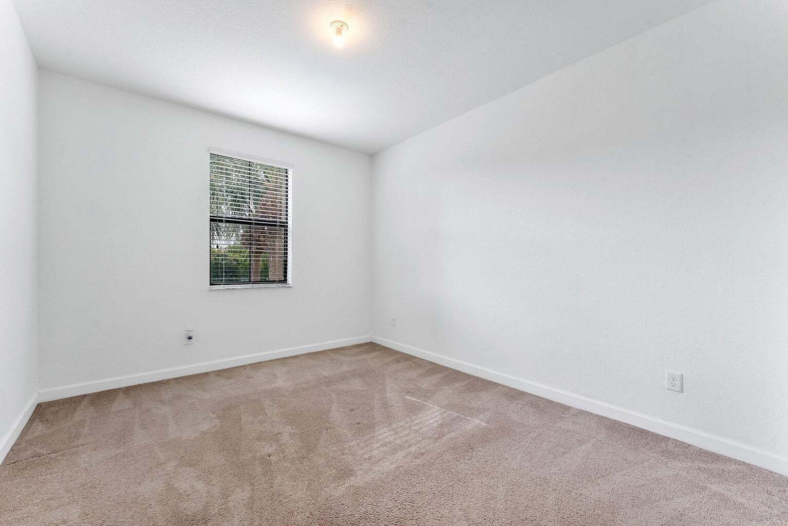 Building Photo - 12756 Anthorne Ln