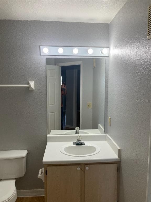 Building Photo - 4240 Summer Landing Dr