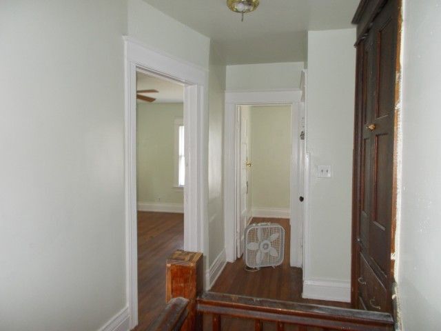 Building Photo - 41 Doran St