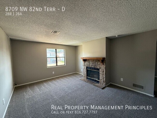 Primary Photo - 8709 NW 82 Terrace