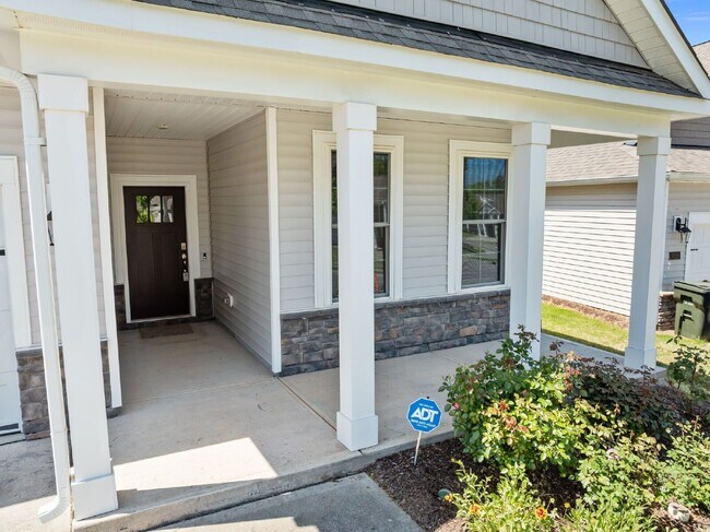 Building Photo - 3032 Crossman Lk Rd