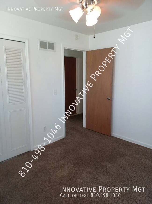 Building Photo - 3462 Ridgecliffe Dr