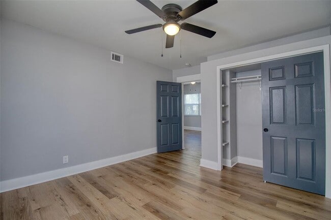 Building Photo - 675 16th Ave S