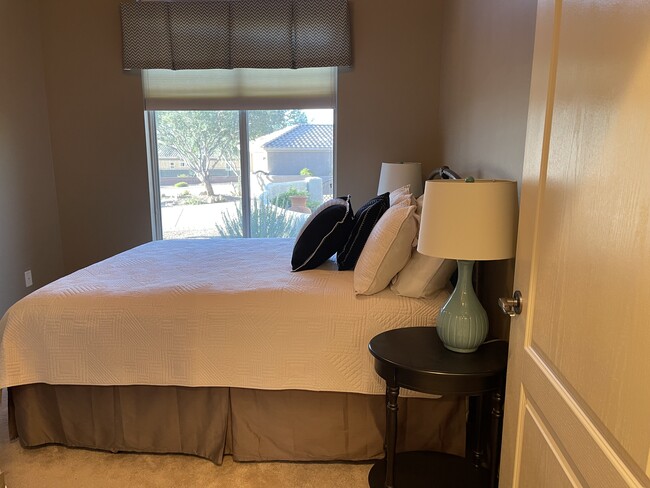 Building Photo - 5138 W Desert Eagle Cir