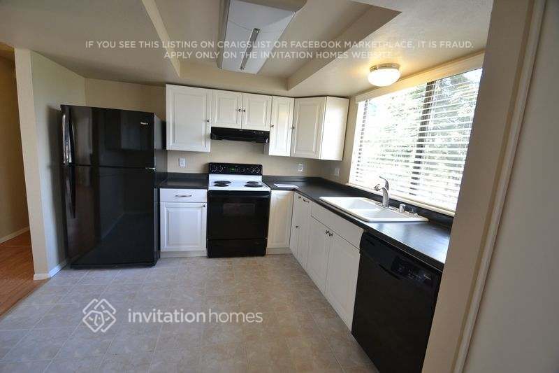 Building Photo - 4504 S 263rd St