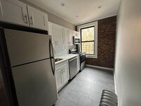 Building Photo - 2 bedroom in Bronx NY 10465