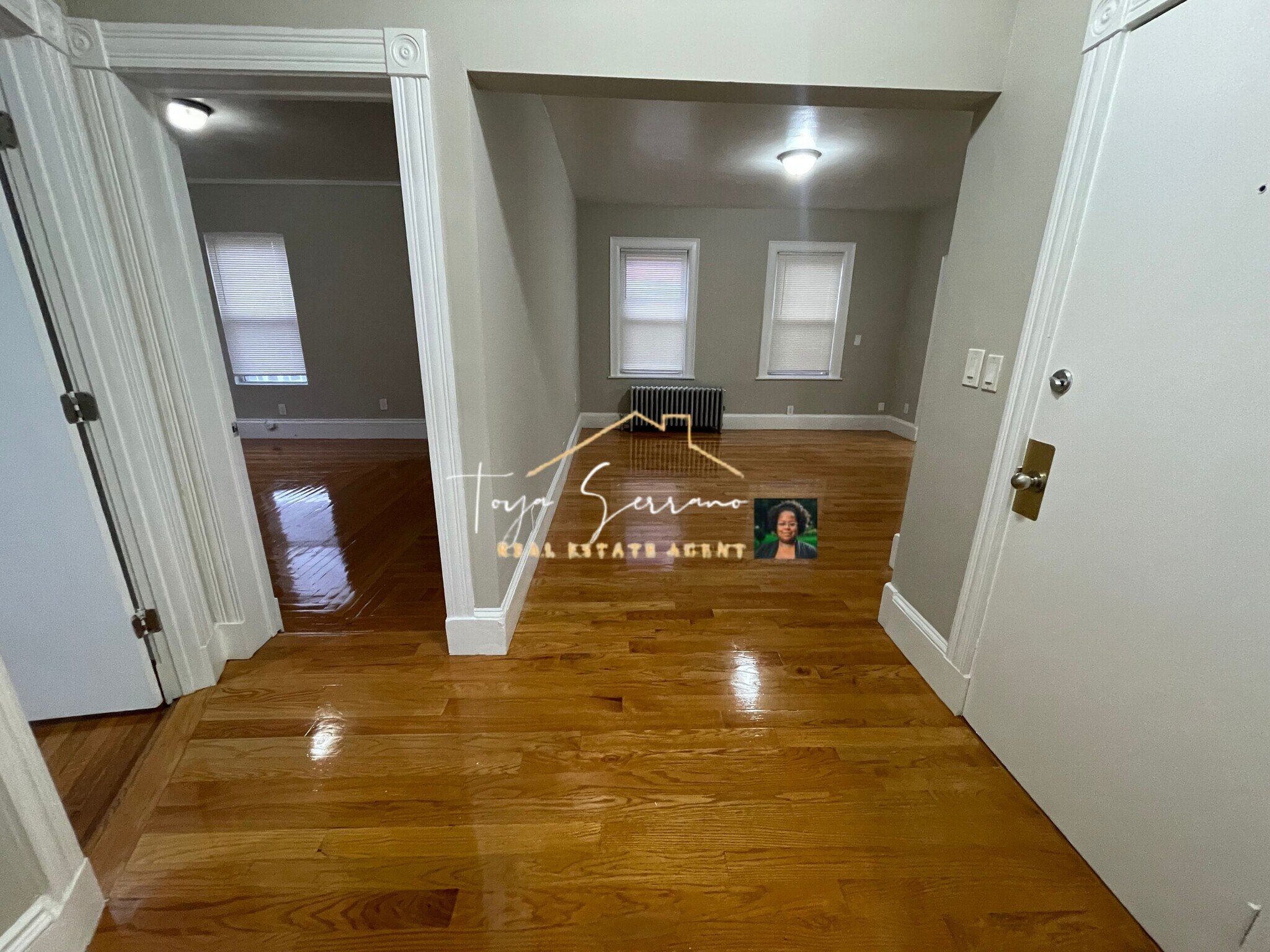 Building Photo - 33 Algonquin St