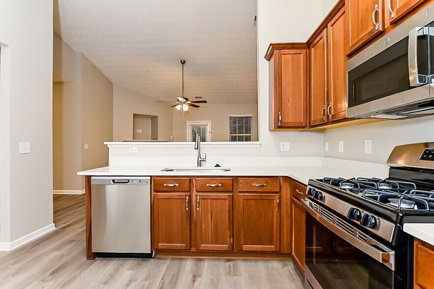 Building Photo - 1253 Winwood Dr