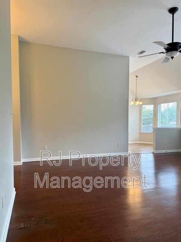 Building Photo - 11579 Mahogany Dr