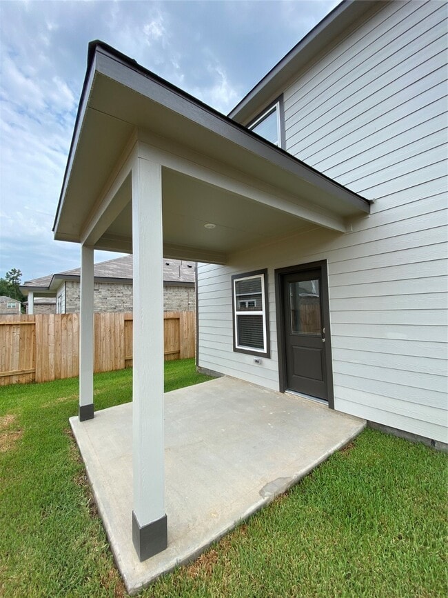 Building Photo - 122 Alset Dr