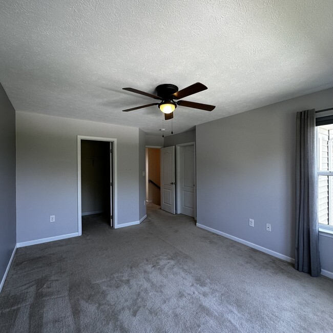 Building Photo - 172 Birds Eye View Dr