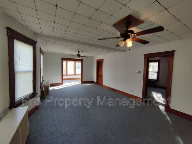 Building Photo - 638-638 Washington Ave