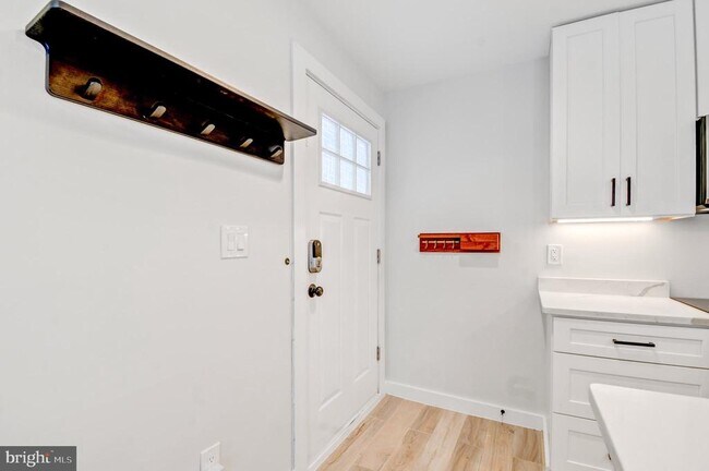 Building Photo - 5012 2nd St NW