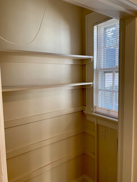 Building Photo - 204 Atlantic Christian College Dr W