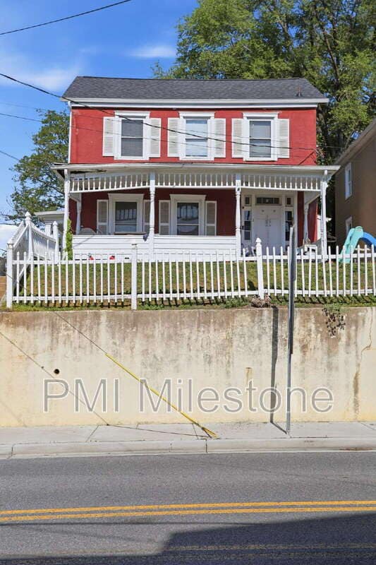 Building Photo - 13 N Maryland Ave