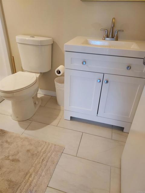 Building Photo - 11015 Dutton Dr