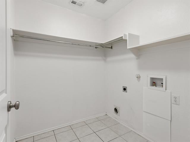 Building Photo - 4305 Falcon Dr