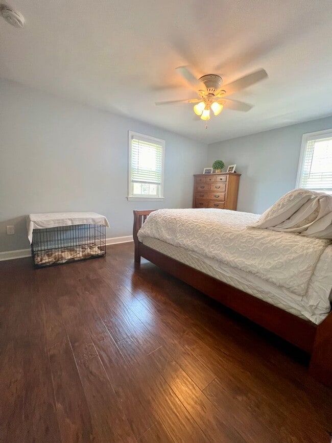 Building Photo - Gorgeous 3-Bedroom Home in Drexel Hill with Garage! Available mid-May!