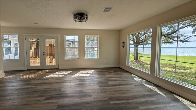 Building Photo - 12895 Blueberry Hill