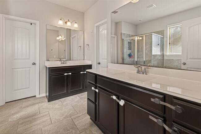 Building Photo - 28707 Bonham Park Ct