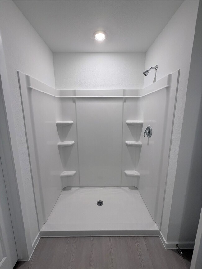 Building Photo - 18712 Loom Dr