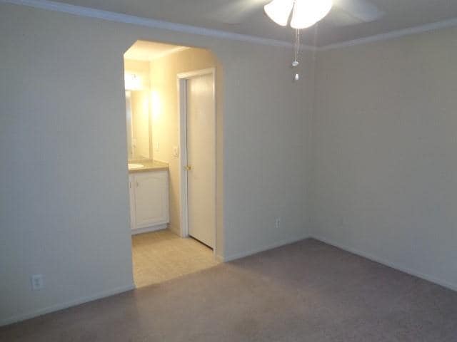 Building Photo - 10026 Sugarvine Ln