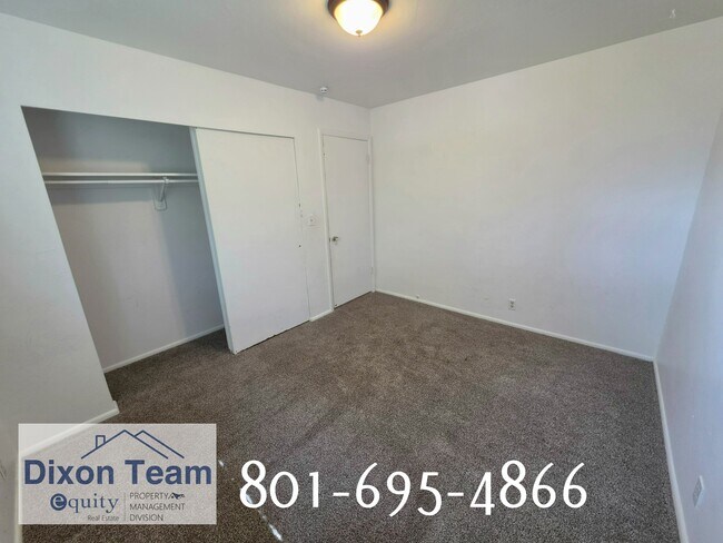 Building Photo - 2868 S 625 W