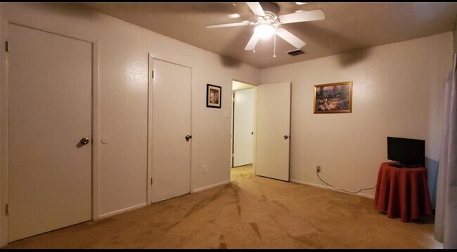 Building Photo - 4749 E Ridge Creek Dr
