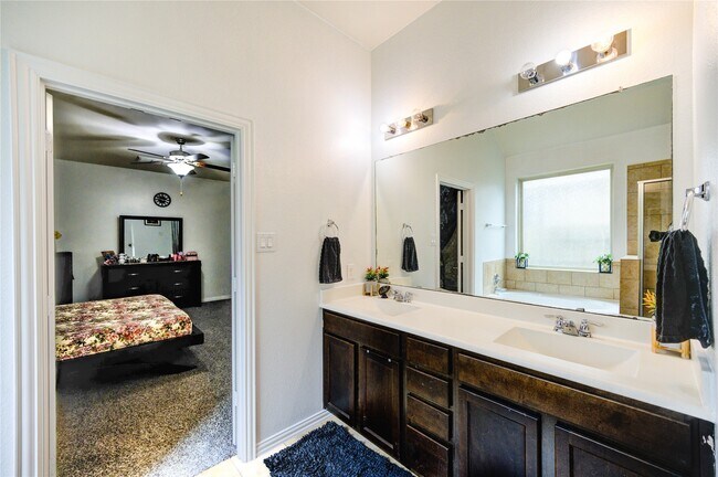 Building Photo - 21419 Lindell Run Dr