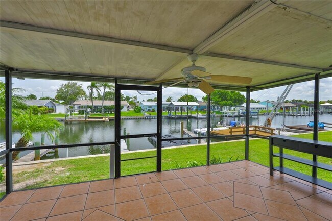 Building Photo - 1045 Apollo Beach Blvd