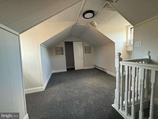 Building Photo - 1181 S Octagon Rd