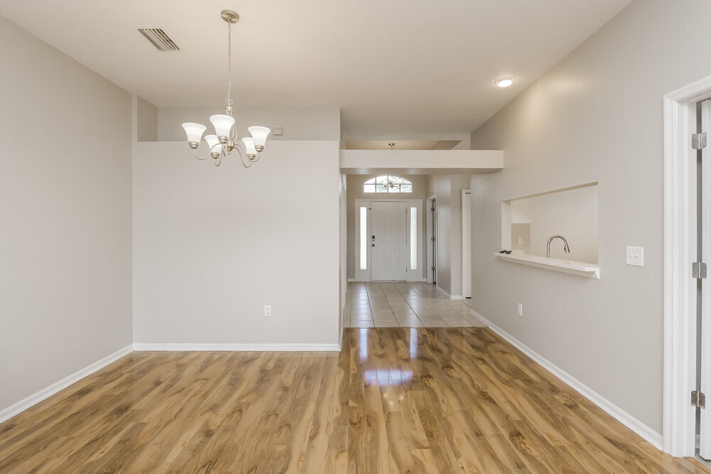 Building Photo - 6751 Monarch Park Dr