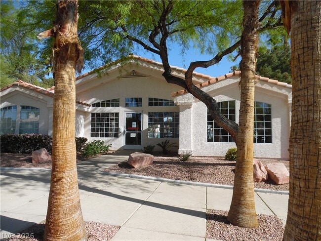 Building Photo - 7948 W Nevso Dr