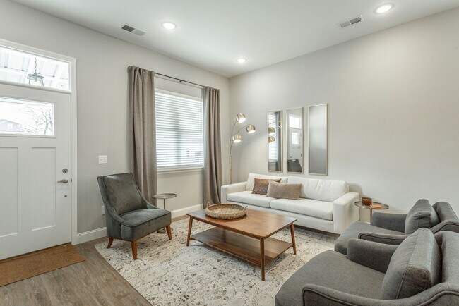 Building Photo - Brand New 4 Bedroom 3.5 Bath