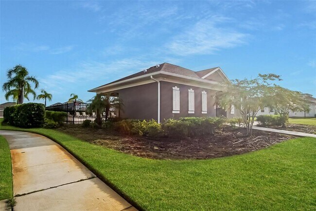Building Photo - 1241 Hendon Lp