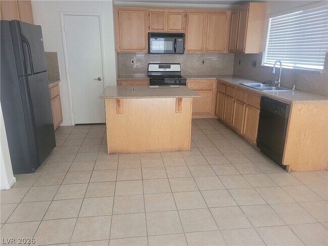 Building Photo - 4336 Perfect Drift St