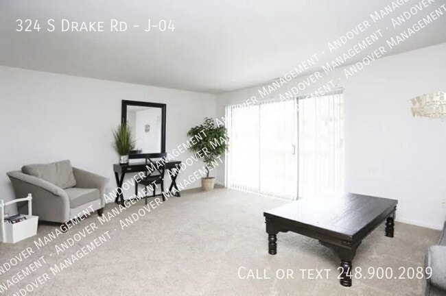Building Photo - 324 S Drake Rd
