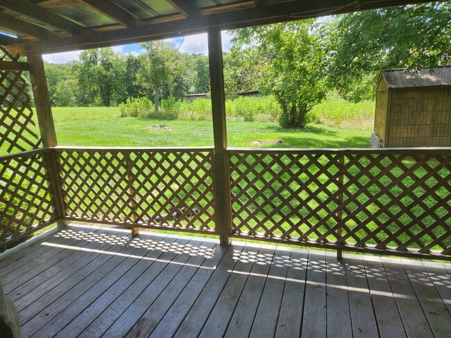 Porch - 6355 Quartz Ln