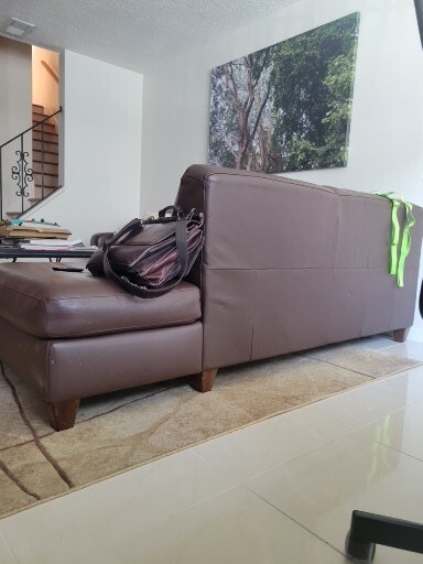Open Living Room - 376 N Post Oak Ln