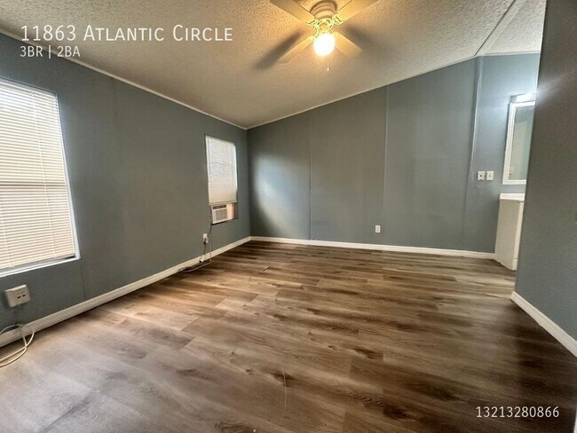 Building Photo - 11863 Atlantic Cir